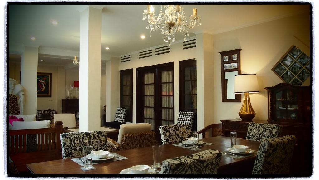 Ciwulan 36 Guest House Bandung Zewnętrze zdjęcie