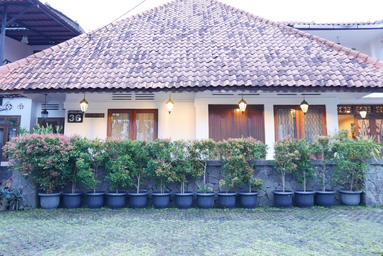 Ciwulan 36 Guest House Bandung Zewnętrze zdjęcie
