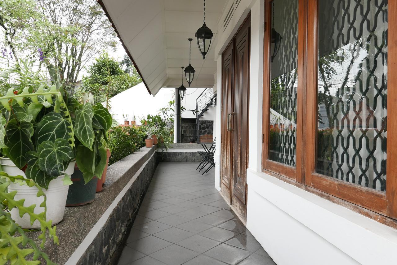 Ciwulan 36 Guest House Bandung Zewnętrze zdjęcie